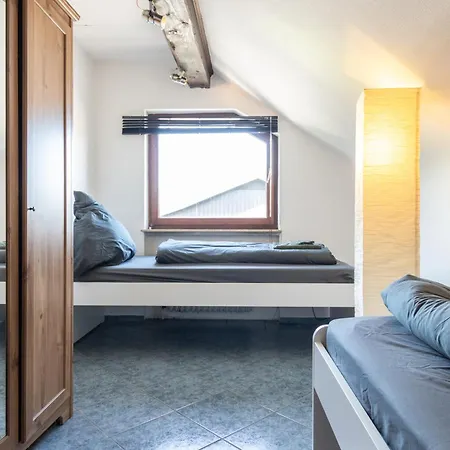 Fuer 4 Personen Mit 2 Schlafzimmer, Wohnzimmer, Kueche & Balkon 아파트