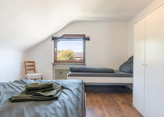 Apartment Fuer 4 Personen Mit 2 Schlafzimmer, Wohnzimmer, Kueche Munster (Darmstadt-Dieburg)