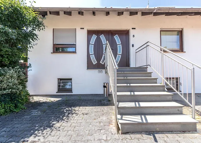 Apartment Fuer 4 Personen Mit 2 Schlafzimmer, Wohnzimmer, Kueche *