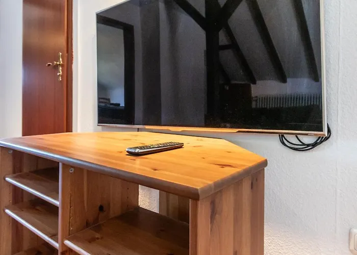 Fuer 4 Personen Mit 2 Schlafzimmer, Wohnzimmer, Kueche Apartment Munster (Darmstadt-Dieburg)