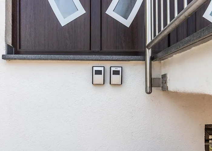 Fuer 4 Personen Mit 2 Schlafzimmer, Wohnzimmer, Kueche Apartment