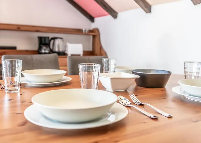 Apartment Fuer 4 Personen Mit 2 Schlafzimmer, Wohnzimmer, Kueche *